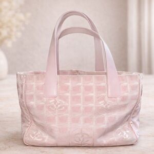 CHANEL Pink CC logo Travel  Ligne Tote